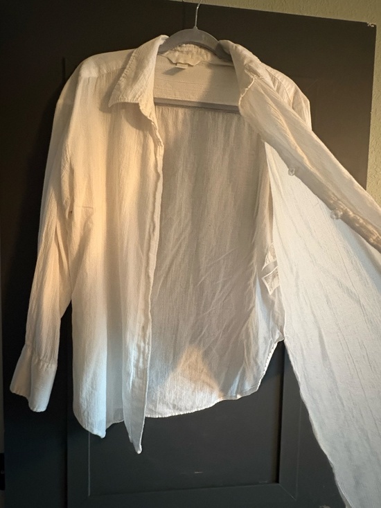 H&M Tops - Womens White Linen Shirt